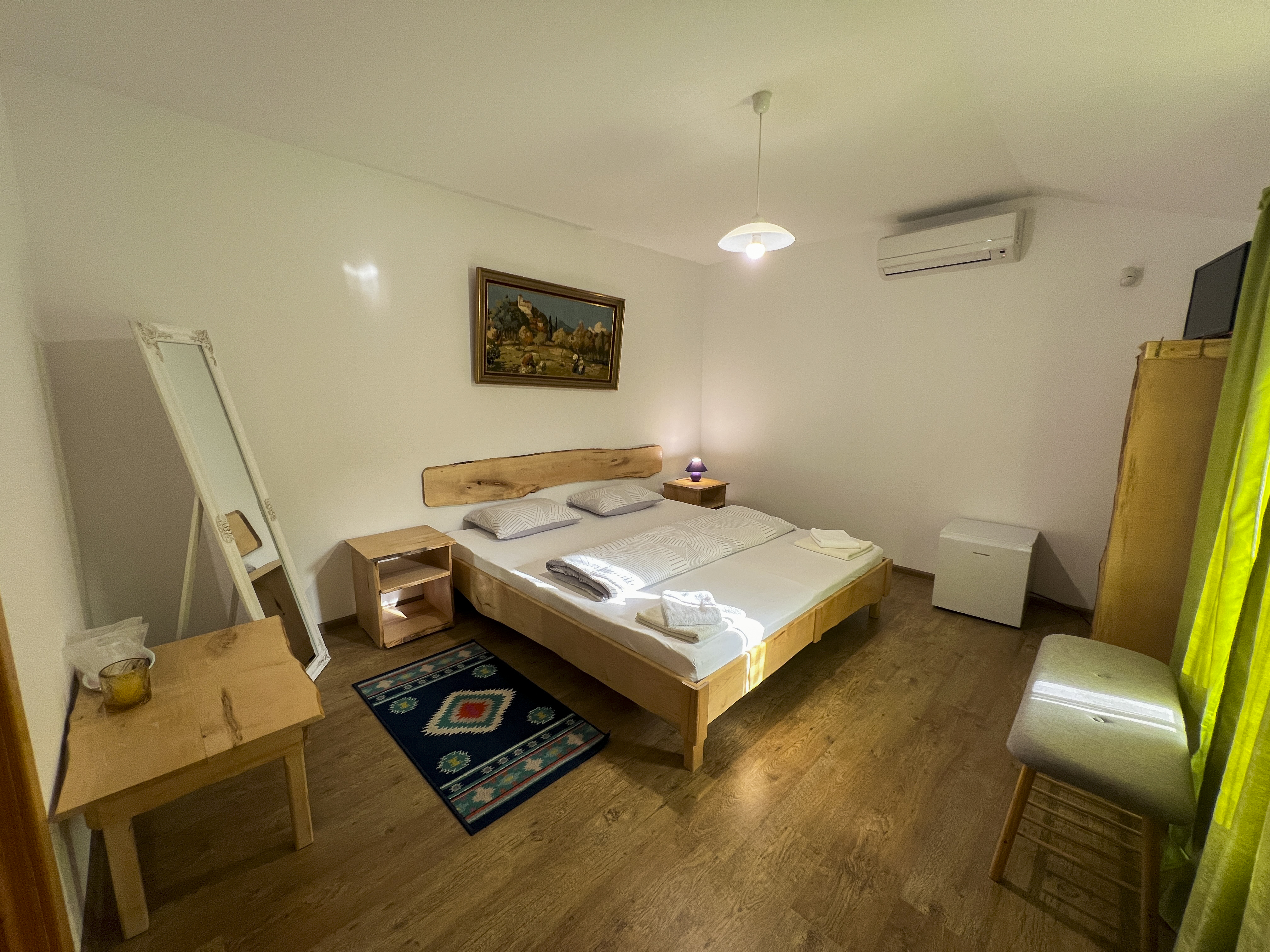 Casa cu Smochine Svinița