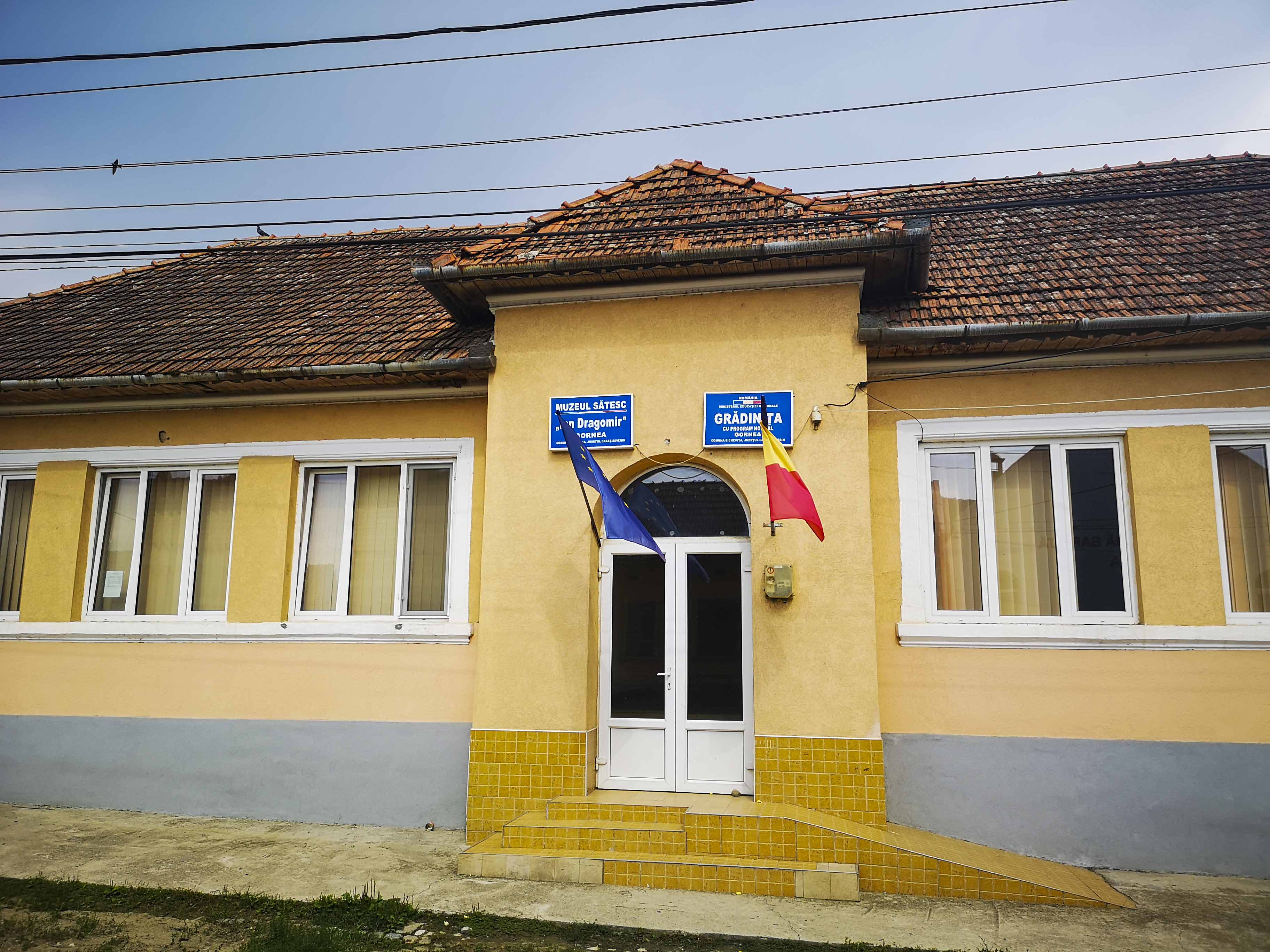 Muzeul Sătesc Ion Dragomir Gornea